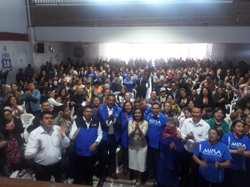 irmalherrera's tweet photo. ¡Gran alegría se vive en Bogotá! Este domingo desde Santa Lucía, Ciudad Bolívar y Bosa Estación participando de la gran celebración de #MIRA18años Nuestros líderes son nuestra gran inspiración  @MovimientoMIRA agradece todo su apoyo incondicional @carlos_guevara @Baena https://t.co/rtEFYsmB3e