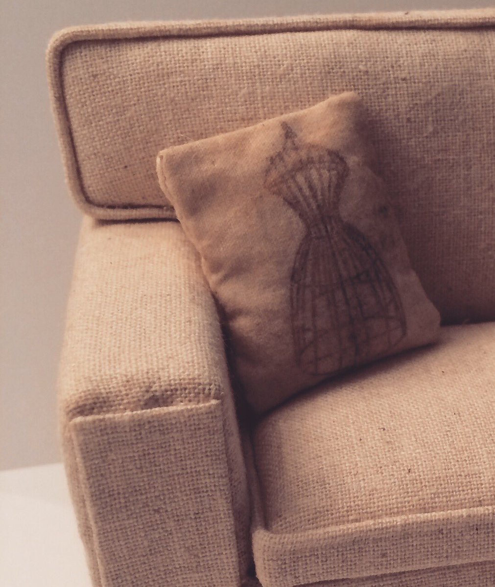 fabflawedmini's tweet image. New minis coming at the end of August! Etsy shop:fabulouslyflawedmini