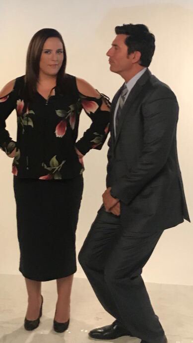 evelynsincelia's tweet photo. Acá les dejo fotos de la pareja que debió triunfar, no hay mas, punto #Monilo #FinalYMSOD https://t.co/e3etxadg0y
