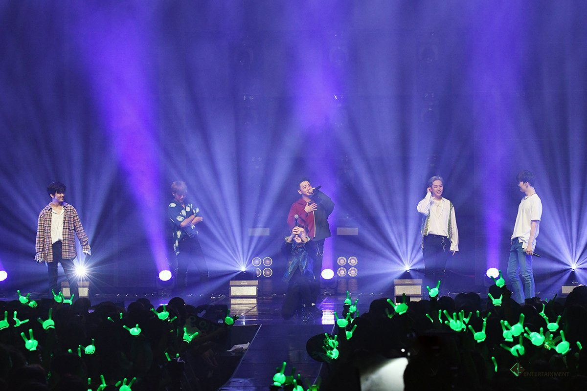 only_daejae's tweet photo. #BAPSTYLE https://t.co/zazfZRgd3o