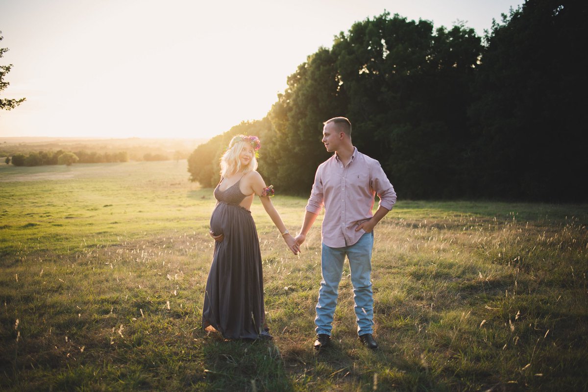 polson_nicole's tweet photo. 16 year old me was so right about you!!! happy four year wedding anniversary to the love of my life, my best friend, my soul mate!! here’s to many, many more babe!! 🥂 https://t.co/fom5k9G1lp