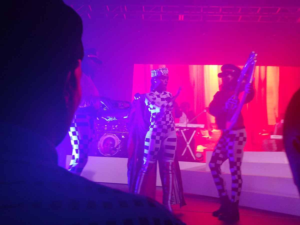 beyondbinary91's tweet image. #Dirtycomputertour