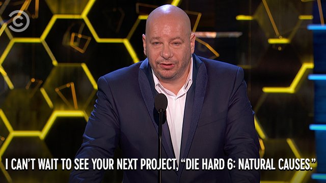ComedyCentral's tweet photo. Die Hard without the vengeance. #BruceWillisRoast @realjeffreyross https://t.co/Kgl4ZYxP7N