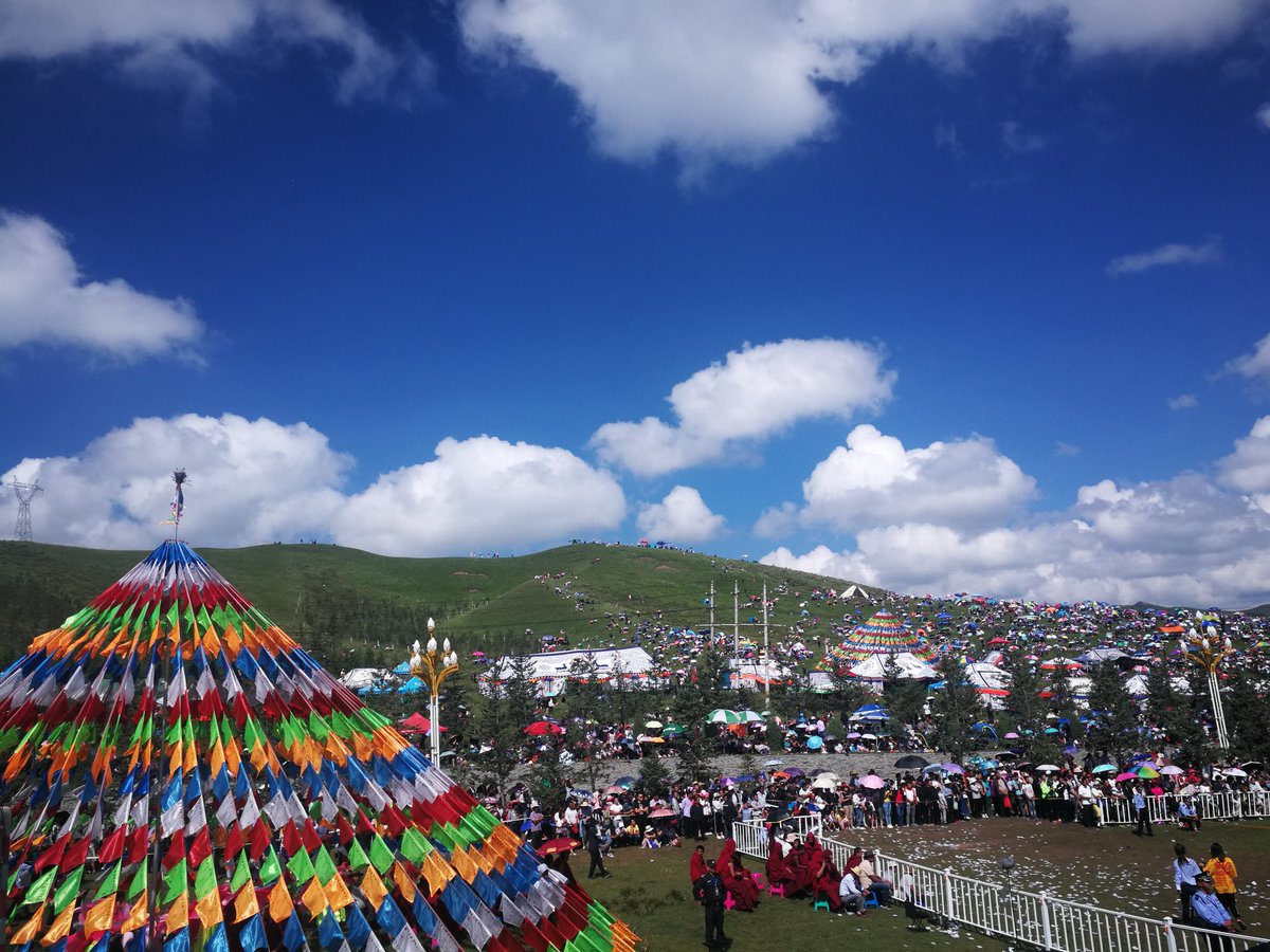 Chinese_unity's tweet photo. 第十九屆九色甘南香巴拉旅遊藝術節在甘肅省甘南藏族自治州隆重舉行！ https://t.co/iYdT1bxDas