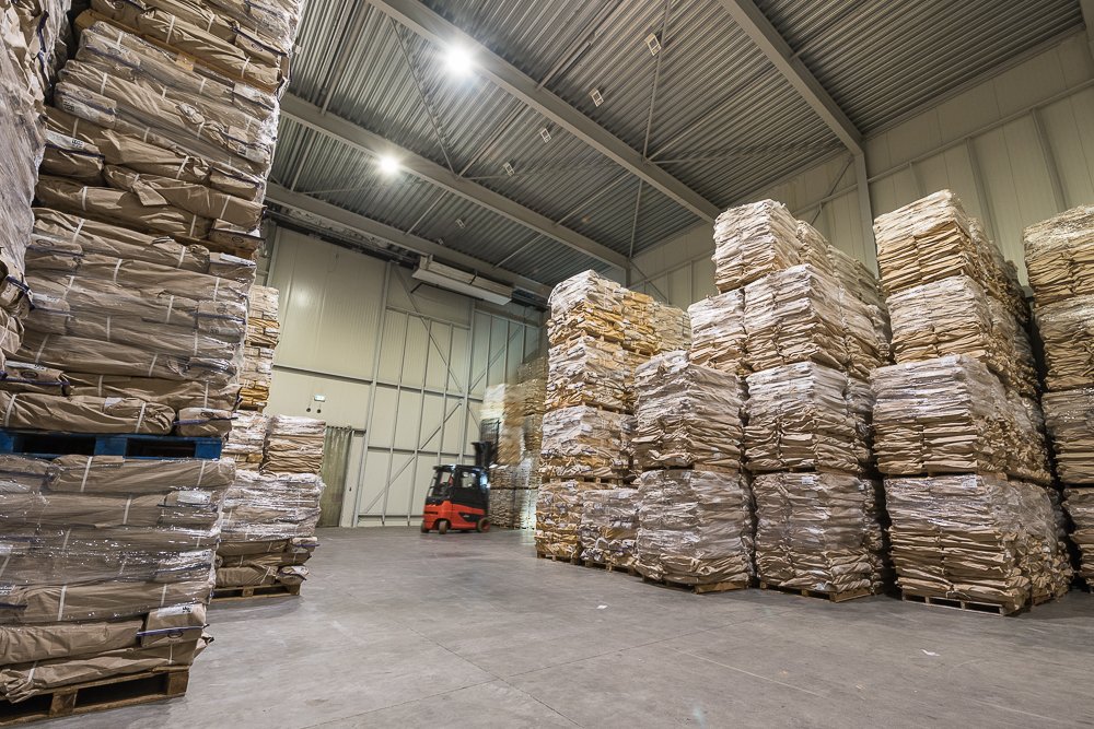 REVEB_Lighting's tweet photo. New #casestudies are added to our website! Read all about the benefits of Smart Lighting here  ▶️ https://t.co/EiBygVmq8X https://t.co/DnALkPGIho