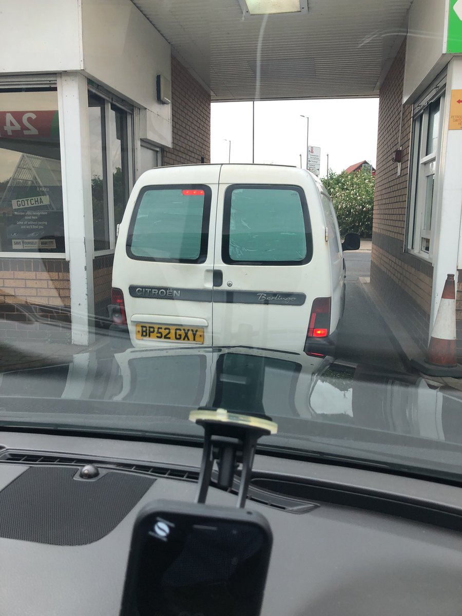 HSYCCoy's tweet photo. @syptweet Asda Rotherham overloaded van #roadsafety https://t.co/9SemEdRLB7