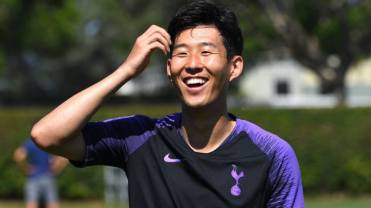 Son Heung-min saat berlatih bersama Tottenham Hotspur (twitter/@SpursOfficial)