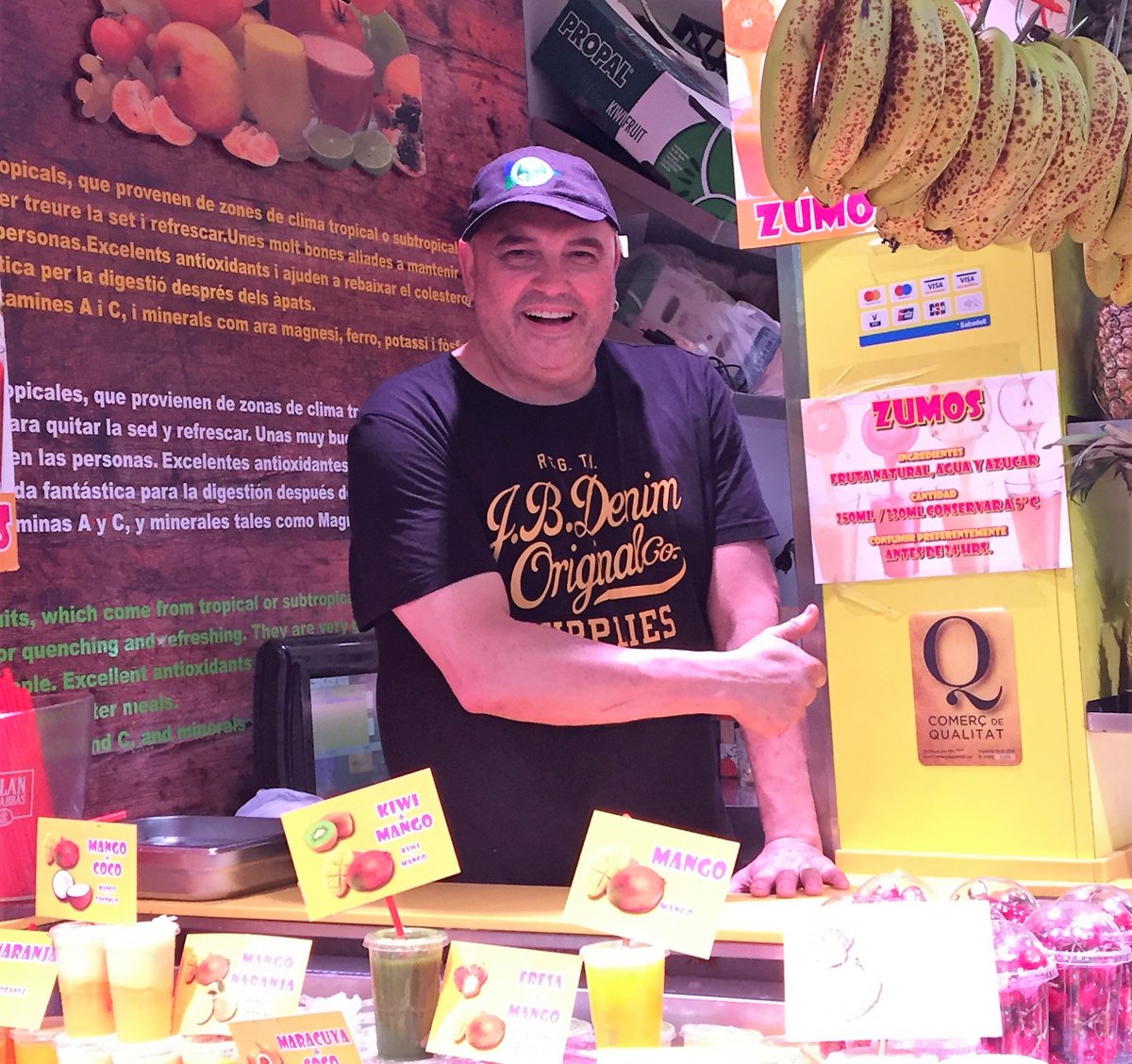 la_boqueria's tweet photo. #AviramVallLlovera #FruitesVerduresVidalPons #LaManaba i @PeixCat  són altres de les parades que des de meitats de juny han obtingut la certificació Q Comerç de Qualitat #QCQ #BuscaLaQ @MercatsBCN @eixosbcn https://t.co/fTxM7XStnQ