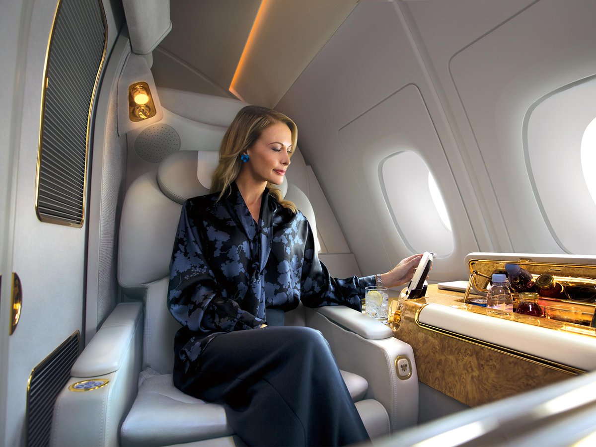 emirates tweet picture