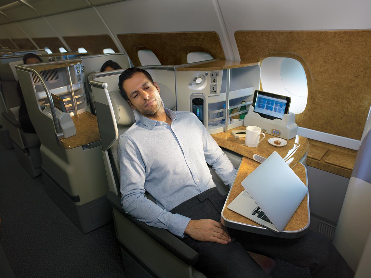 emirates tweet picture