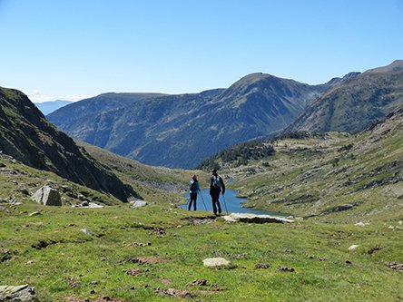 slow4experience's tweet photo. ¡Falta una semana para el lanzamiento oficial de #Slow4! 
Estamos impacientes de enseñaros todas las actividades y los proyectos seleccionados, una nueva manera de ver y vivir el #turismo sostenible.
¡https://t.co/ZEGEOvBSwx os esperamos! https://t.co/d2SycxMAsm