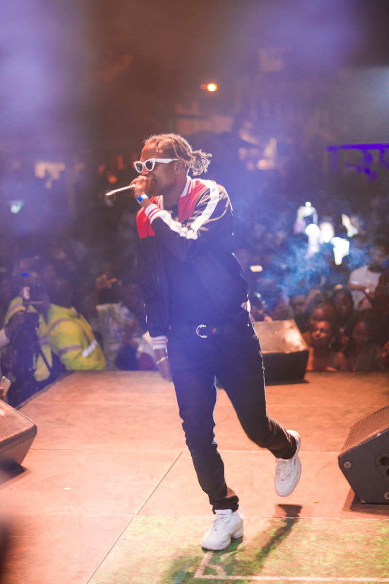 TheD_ROM's tweet photo. Saturday was mad fun.
#KayaFest2018 https://t.co/YktKewroKk