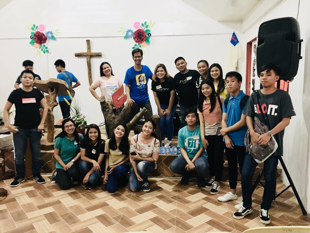 jirehmaniego_'s tweet photo. To the ends of the world, we'll share the love & goodness of the LORD! ♥
Sobrang solid last saturday! Grabe lang 😭🙌 REFRESHED! REFUELED! We thank God for this spirit-filled training 😭🙌✨ #YASM2018 https://t.co/p9CfO4HGe4