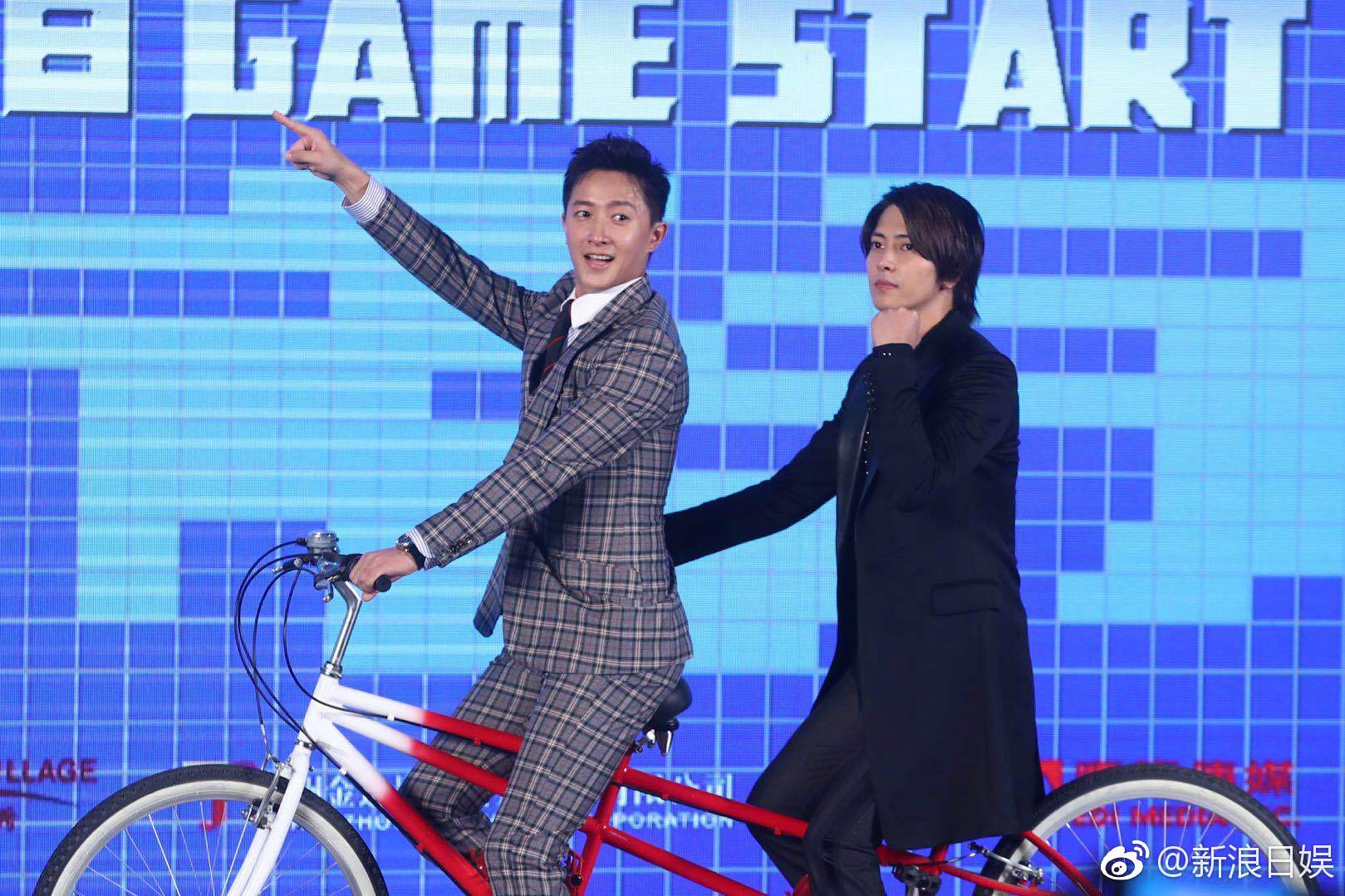 山pindo 0409 7 30 Reborn Stage Greeting Beijing China Yamapi And Hangeng 山下智久https T Co 0qccmmg4gy Twitter