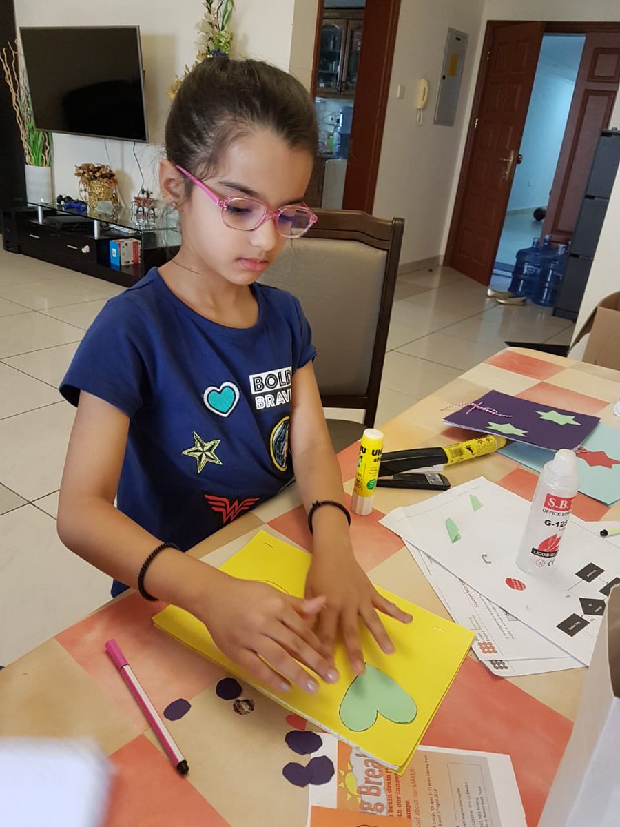 EcoWarriorsdxb's tweet photo. Eco Warriors reused leftover pages from old notebooks to create new ones for underprivileged children in rural schools in India. @khda
#upcycle #reducereuserecycle #8weekstreak https://t.co/f6coY6seu2