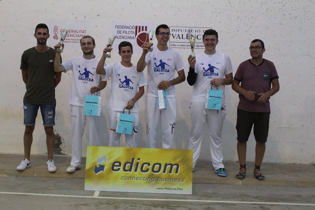 fedpival's tweet photo. Jorge, Javier, Fran i Pere campions del Campionat de seleccions de galotxa
https://t.co/TIrNniOJSX @sebastiaginer @EdicomGroup @dipvalencia @MoshRodriguez @apuntnoticies @YolandaDamia @micijor @CESPIVA @alvaropilotari @fagecapilotari @Nostresport @golsmediasports @Marc94gs https://t.co/V32f9oi049
