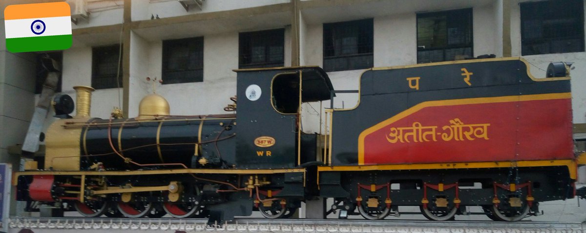 sanjay12569's tweet photo. https://t.co/D22jsJIdK7 #Traincollection
This Narrow Gauge Steam (W-class)(no. 587)Locomotive built by M/s W.G. Bagnall Ltd./Stafford/UK in 1937. Currently display at main RAILWAY STATION BUILDING/AHMEDABAD. 008 #Locomotives #संजय001 #RAILWAYS #Heritage #Ahmedabad https://t.co/w61A6mJ1UB