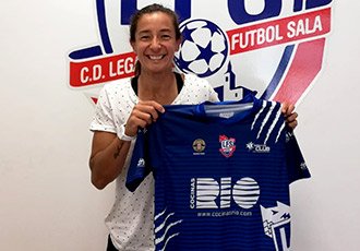 #Deporte #FútbolSala Galones para el @LEGAFUTBOLSALA, que cierra su plantilla para la próxima temporada con la incorporación de la internacional brasileña Desi Godoy desde el <a href="/futsi_atletico/">Futsi Atlético Navalcarnero</a>. Viene de ganar esta temporada el Campeonato de Europa, la Supercopa y la Copa de España