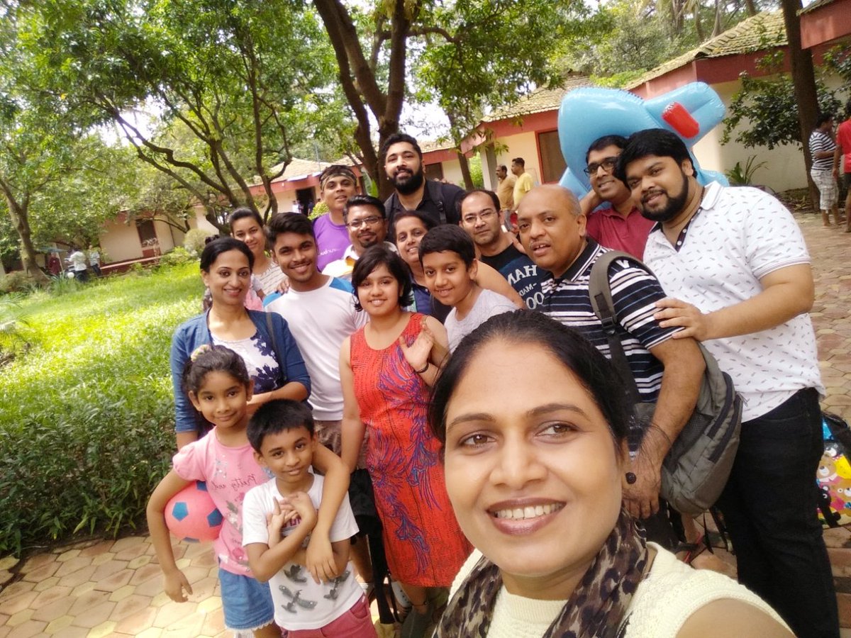 RcdDowntown's tweet photo. It's sometimes so refreshing to just spend time with your friends....had a fun relaxing picnic with club friends ...Shrusti farms is an awesome place for a day picnic https://t.co/MwiGBgF2kM