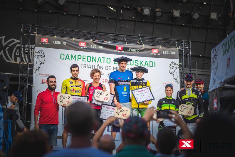 triatlonchannel's tweet photo. Eva García y Alejandro Pareja vencen @XTerraes XTERRA Legutio #xterralegutio 
https://t.co/0UgbQp8f3C https://t.co/mmTF7wFDLr