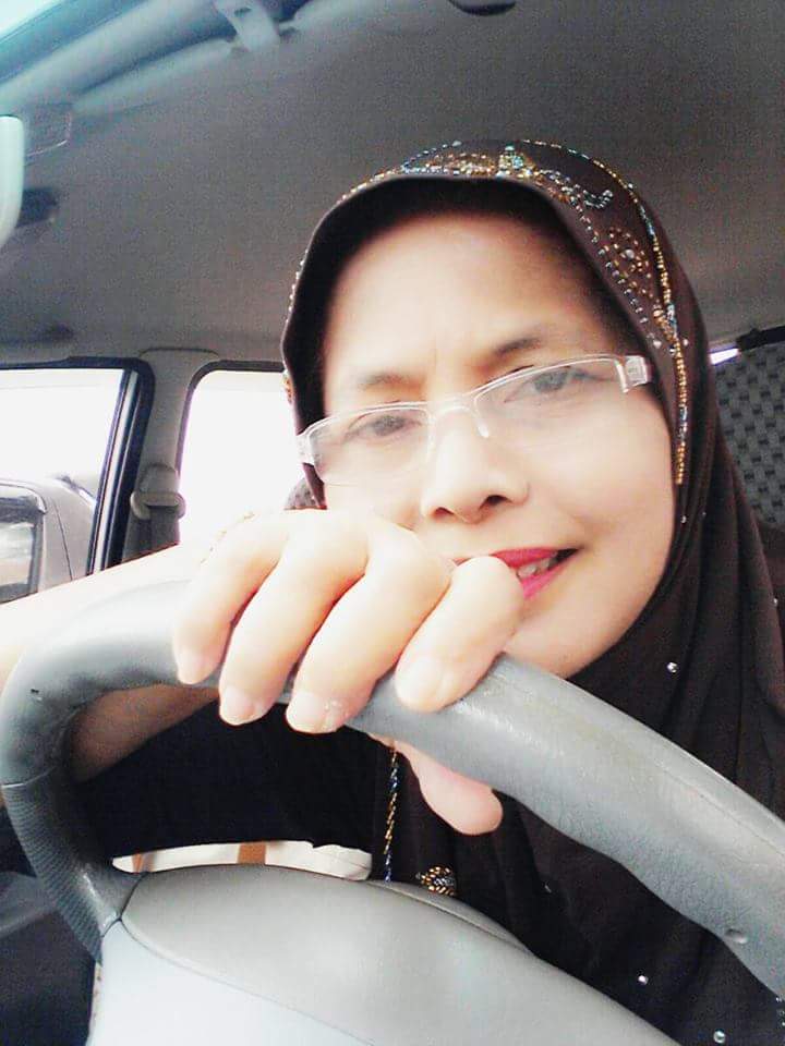 Syaf304's tweet photo. Mantan terindah https://t.co/KqSIarfMQo