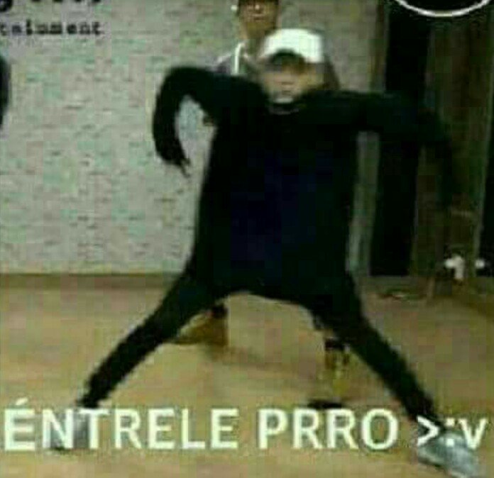 Flor_Sepulveda_'s tweet photo. Rt y te sigo 

#armyseguindoarmy @BTS_twt https://t.co/6CShtlj86W