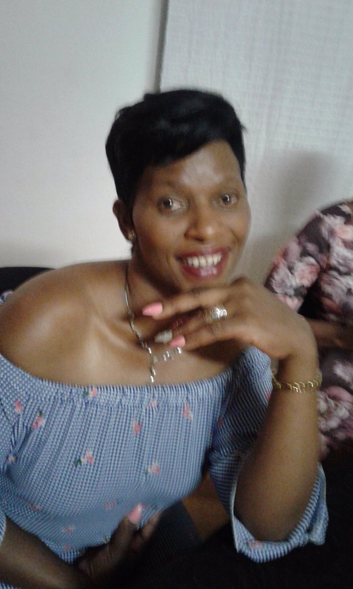 ClanKomane's tweet photo. MY MOM 😍😘😚😙👡 https://t.co/kXumtqruDX