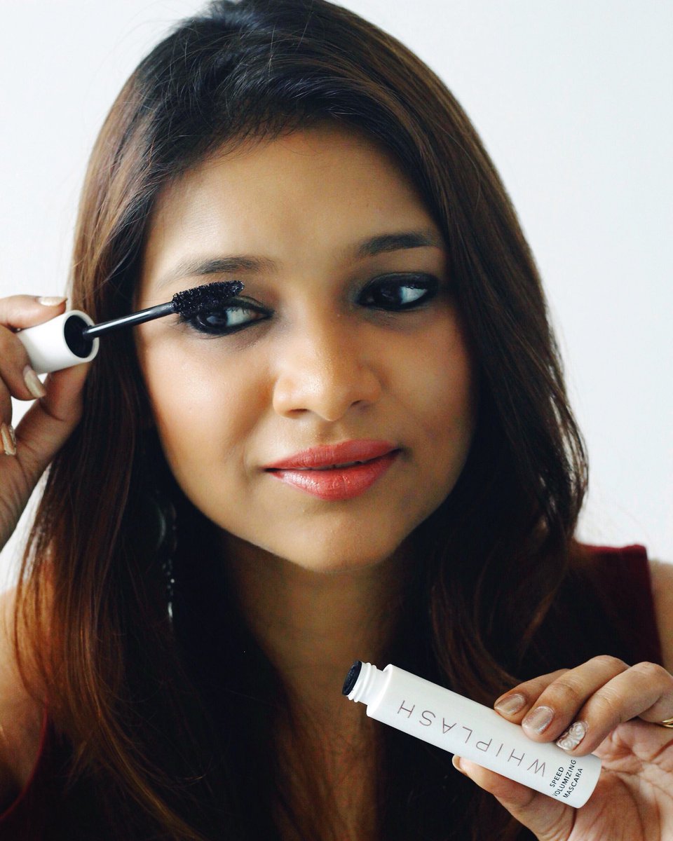 RitchStyles's tweet photo. Loving the #WHIPLASHbyEVER mascara that I recently got. The brush/applicator gets out the right amount of mascara &amp; 2-3 coats later you have pretty lashes without any clumping which is what I really love about it!
#EVERmakeup #complimentary #contest @EVERskincare @influenster https://t.co/8cCCAm9LJ2