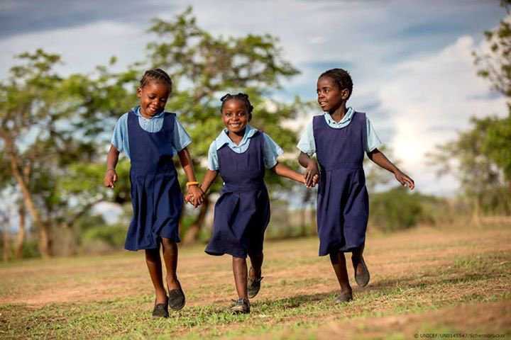 UN_EndViolence's tweet photo. If we really want to create a world free from fear and violence for children, corporal punishment must be prohibited - by parents, care-givers, teachers and the state. Please RT if you agree! @un pic:@unicef_france @sdg2030 https://t.co/40y12KrrV1