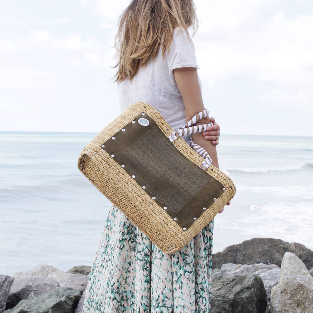 donostiamoda's tweet photo. Box San Sebastián te acompaña a la playa.
#moda #modadonostia #donostiamoda #donostia #sansebastian #madeinsansebastian #marcas #clustermoda https://t.co/Hcaw6S4onY