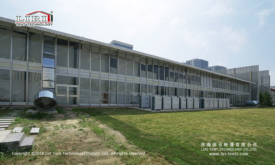 LiriTent's tweet photo. Want a tall and large exhibition tent for your outdoor expos? We suggest you the 40x70m exhibition tent with 8m side height. This expo tent was decorated with glass wall, glass door, and air conditioners etc.
#exhibitiontent #expotent #liritent #showtent #largetent https://t.co/6lfa3ZLsqf