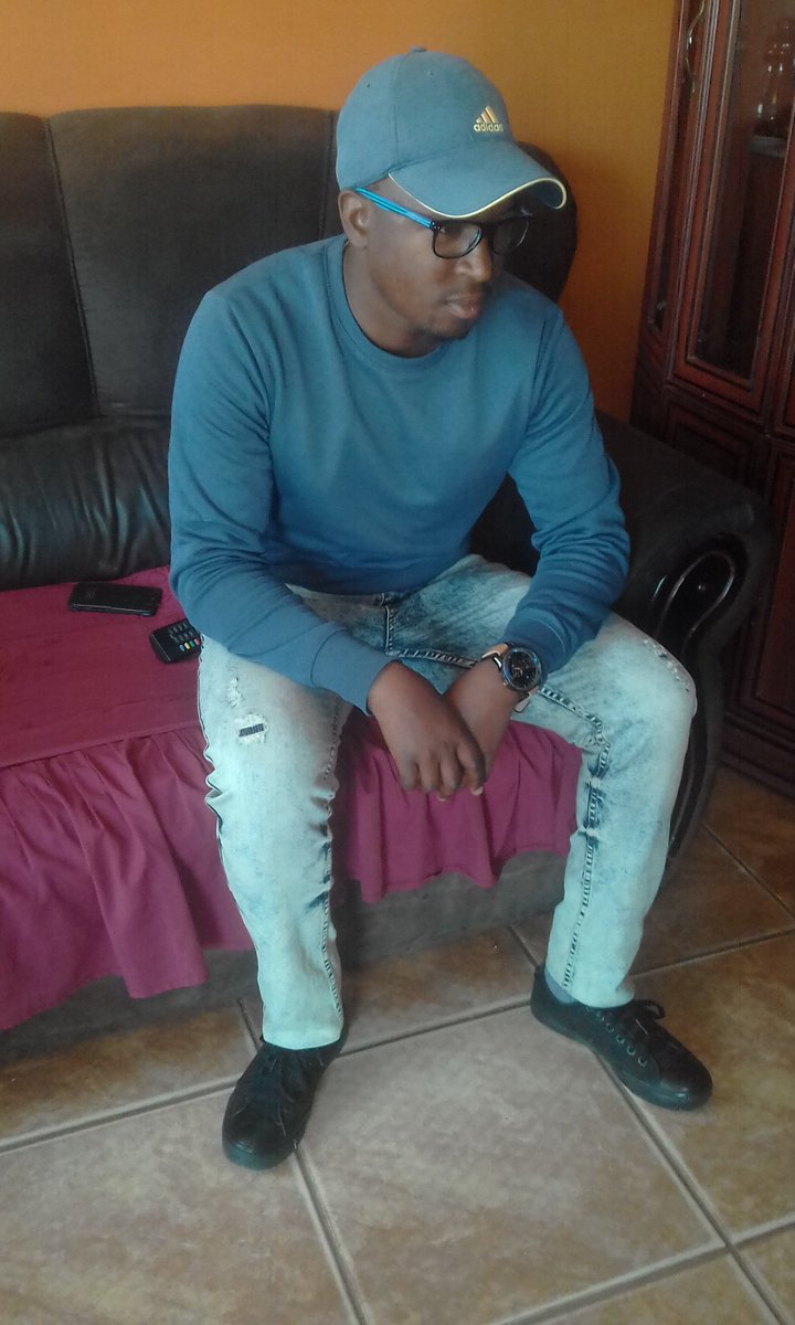 nyombani's tweet photo. #MondayMotivation

As I was thinking about my future 😊
Then God said: "stay focused and be determined 💪

God bless my Hustle 👏 https://t.co/eDoUIW6uyZ