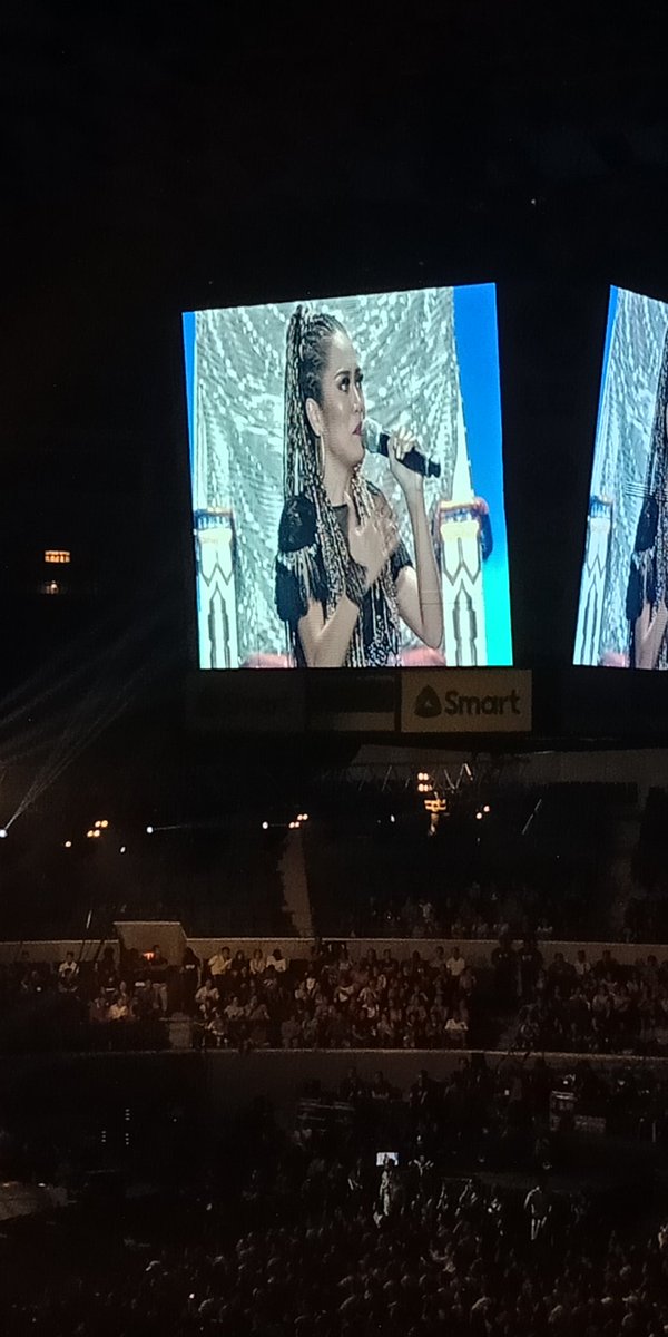 forevereumee's tweet photo. last sat night was sooooo amazing because of u. my forever love. @EumeeTNT https://t.co/B6ZePbwDAX