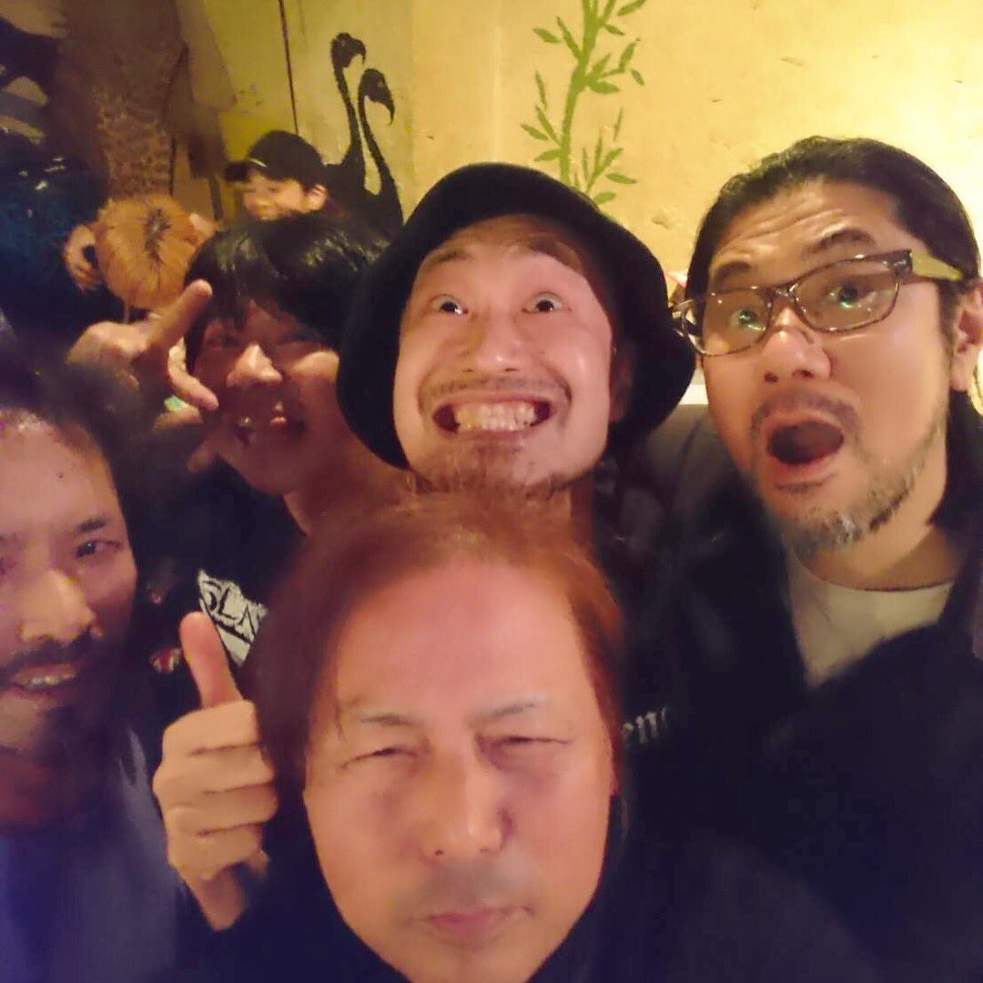 FINALBOMBS's tweet photo. #FINALBOMBS
#SLIGHTSLAPPERS https://t.co/7Ch8Ex375b