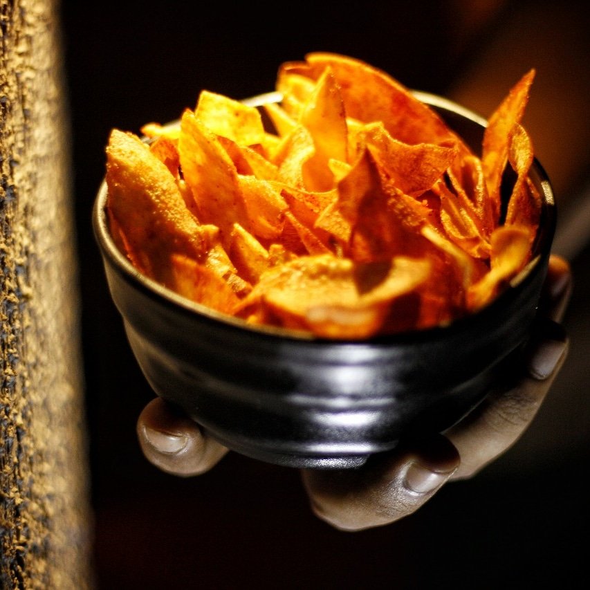 SamBarKhar's tweet photo. Munch away your #MondayBlues with our crispy #tapiocachips.
#snack #eating #nomnomnom #yummy https://t.co/mprFoa0A77