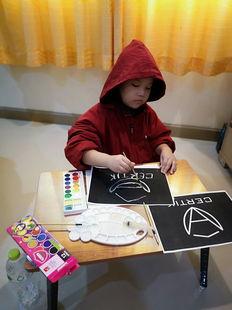 BlogCafez's tweet photo. My daughter is trying. Help the father I try my best to love her.
#TalentedCTKers #CertiK @certikorg https://t.co/fMtTOUG0qV
