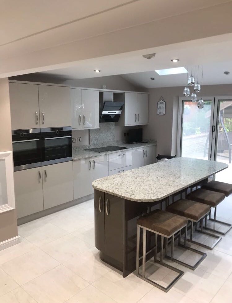 Absolutely stunning Kitchen recently fitted by the DKB team 

Neutral tones offer a calming and relaxing space but be under no illusion, with the style, design and choice of appliances, this Kitchen still packs a punch!! 👍🏼 #NewKitchen #Kitchens #DurhamKitchens #DKBstyle #NE