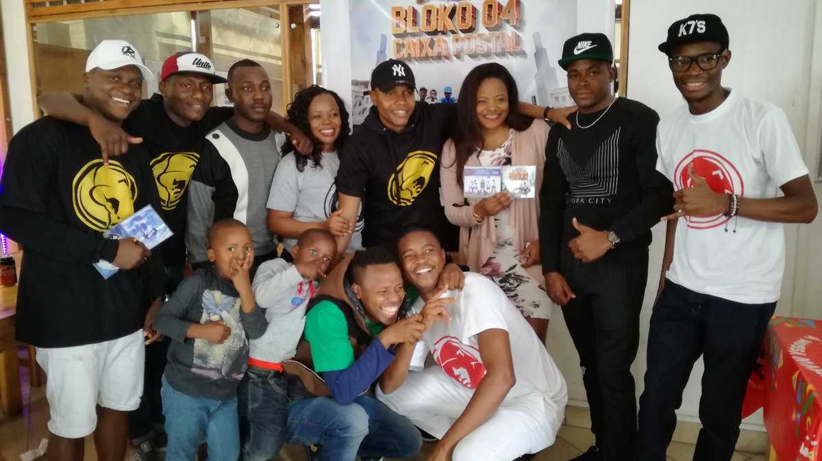 Reflexo_Loprice's tweet photo. 5 Anos mais tarde, reescrevemos o Nome #K7sAzuis nas paredes do #RAPMOZ https://t.co/DxlVr0d3GG