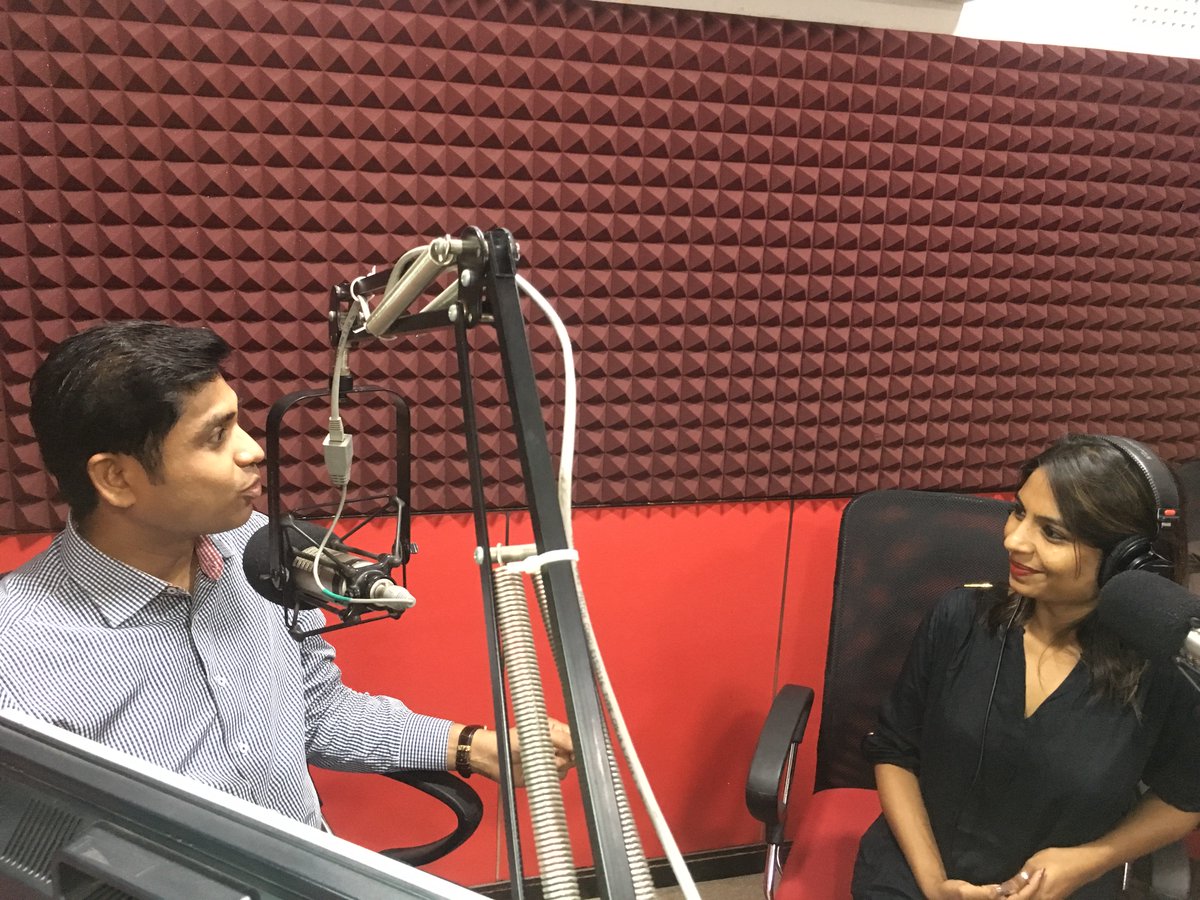 RJDixita's tweet photo. Most Powerful Show Morning No 1 had a guest today and he is non other than RMC Commissioner Mr.Banchhanidhi Pani, shared some interesting data and events which is happening with him since the day he banned the plastic @Red_FmRajkot @smartcityrajkot @whodipen https://t.co/zUunv7ElNd