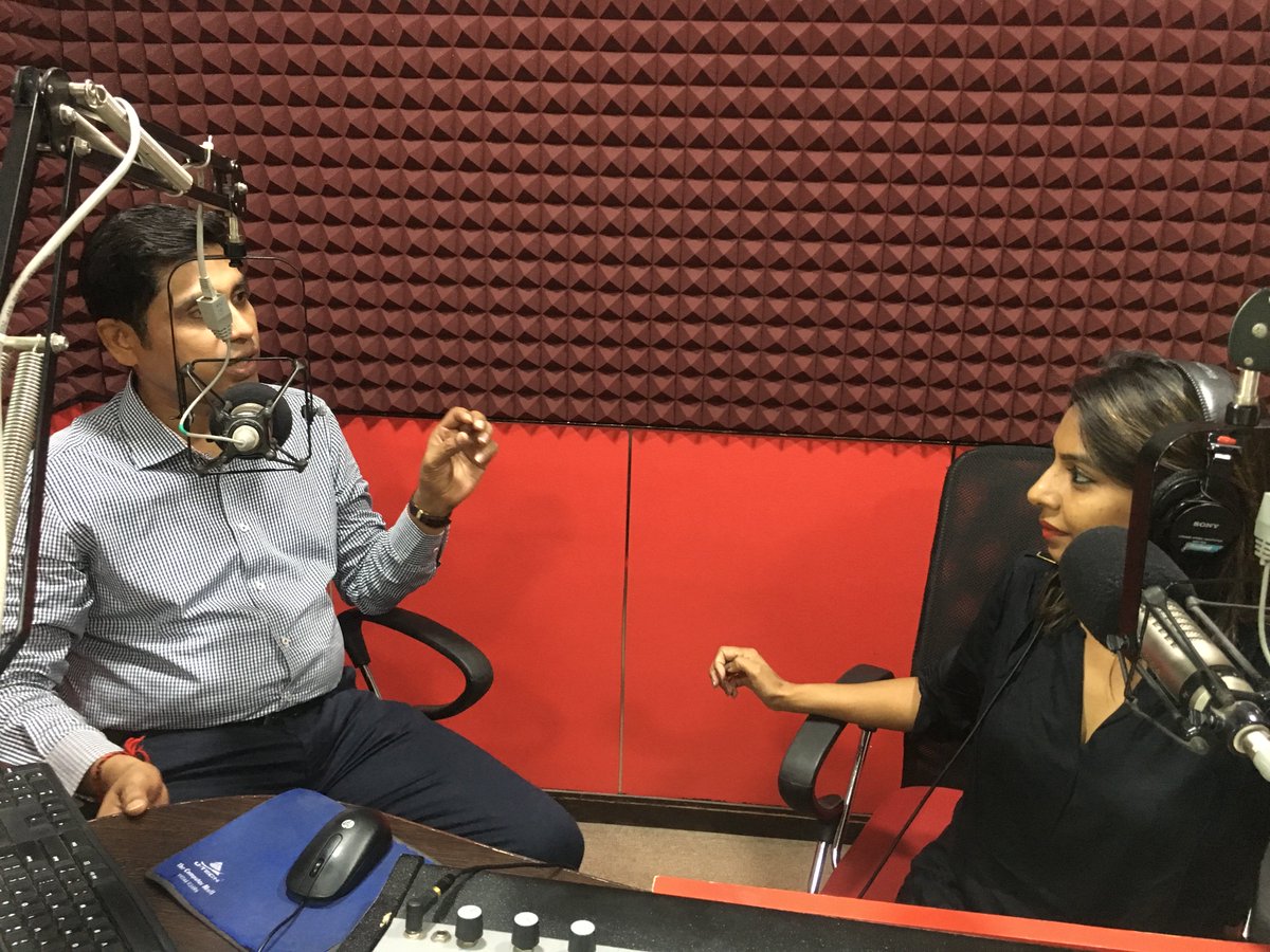 RJDixita's tweet photo. Most Powerful Show Morning No 1 had a guest today and he is non other than RMC Commissioner Mr.Banchhanidhi Pani, shared some interesting data and events which is happening with him since the day he banned the plastic @Red_FmRajkot @smartcityrajkot @whodipen https://t.co/zUunv7ElNd