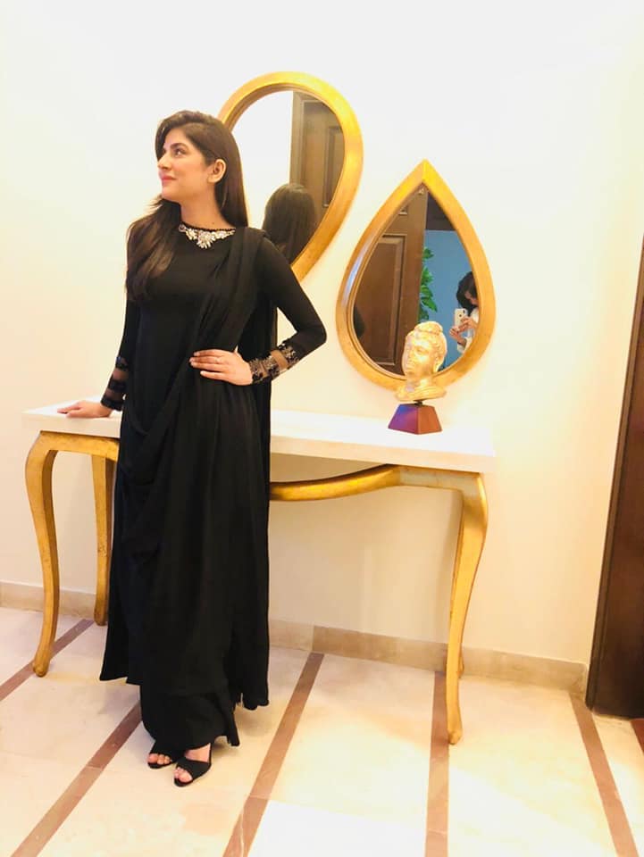 ShowbizAndNewz's tweet photo. 7 days left @SanamBalochfans on @SAMAATV 

#sanambaloch #samaatv #exclusive #morningshow #06august #launching https://t.co/eFk4sXadwl