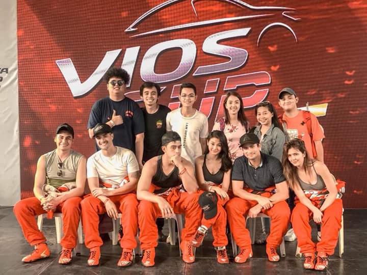 SofiegoRoyals's tweet photo. Masaya ako kasi masaya kayo. Sinong nakamiss sa kanilang dalawa? 💛 https://t.co/xDcvScu12Y