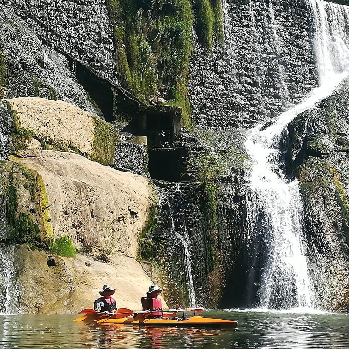BcnAventuras's tweet photo. Kayak por el pantano de Baells https://t.co/hyXcjgrPEI