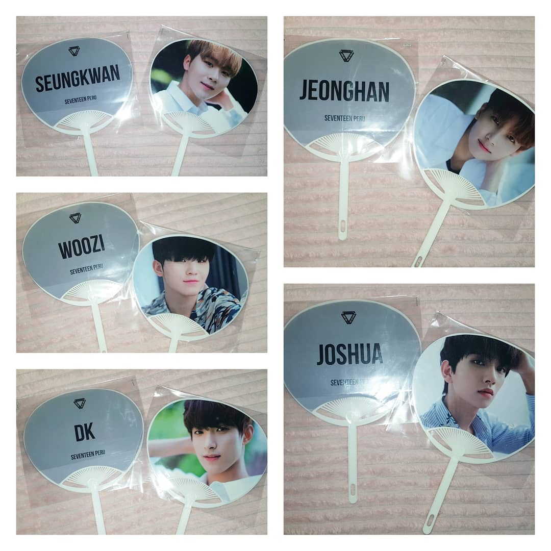 SEVENTEEN_PE's tweet photo. 【FANMADE】 #UCHIWAS DE #SEVENTEEN
Podrás adquirirlas el mismo día de la proyección ¿Quieres una? Recuerda que serán limitadas ><
Precio: S/.12 c/u
Oferta en la proyección: 2 x S/.20
YA ESTAMOS A UNA SEMANA DEL GRAN DÍA, CARAT 💎 https://t.co/jyGR9mFPhk