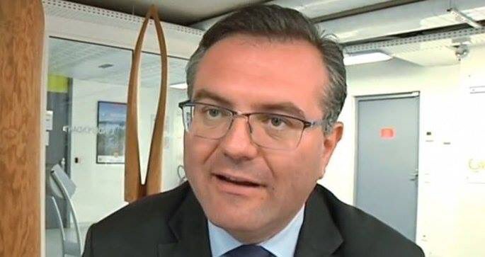 66Siscou's tweet photo. Romain Grau le député LREM de la première circonscription des Pyrénées orientale donne des consignes d’intimidation aux opposants à la rénovation urbaine de St Jacques totalement irresponsable et intolérable de la part d’un député https://t.co/v2asWx7sUI
