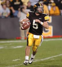 HawksBy90's tweet photo. 5 Saturday’s until Iowa football is back. Here’s the greatest number 5 to ever do it. #DrewTate https://t.co/gKO34bZvbT