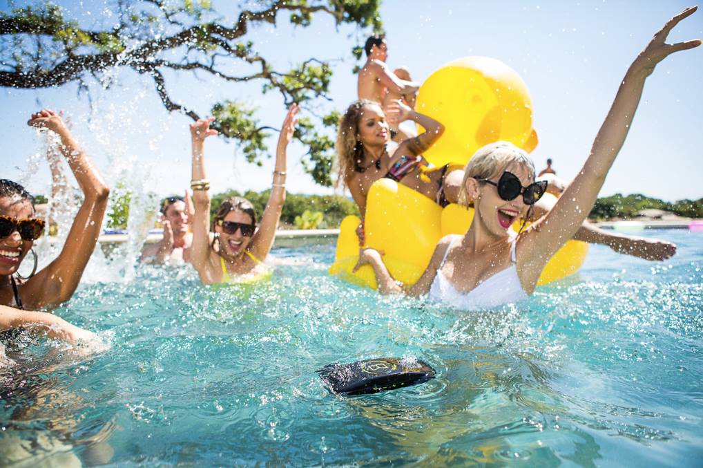 Monster EU tweet media