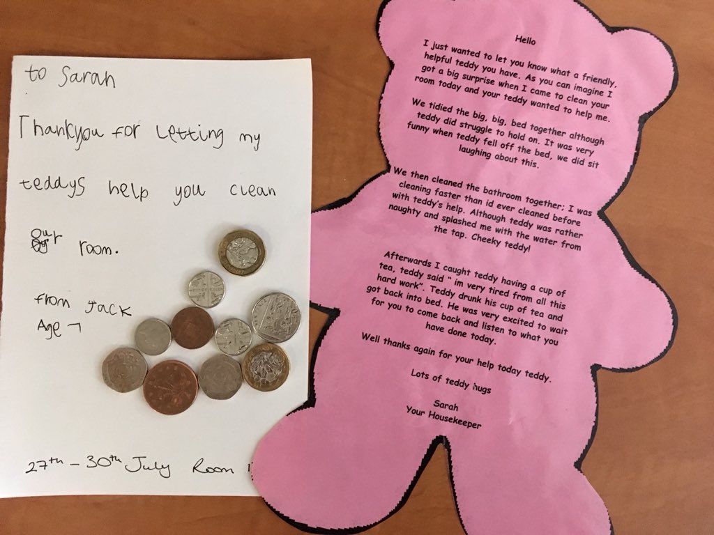 How cute little boy left his pocket money for Sarah 💜😍 #pocketmoney #hk #PIWOW #littleguests <a href="/michaelhunter62/">Michael Hunter</a> <a href="/AndyFr4ncis/">AndyFr4ncis</a> <a href="/SDEBDD/">simon ewins</a>