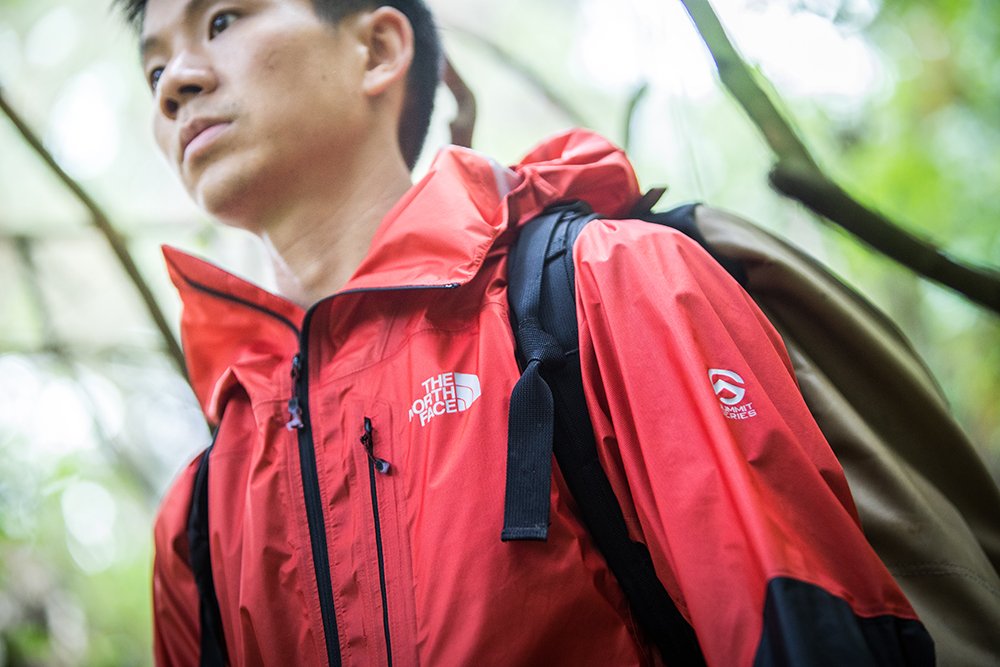 summit l5 ultralight storm jacket
