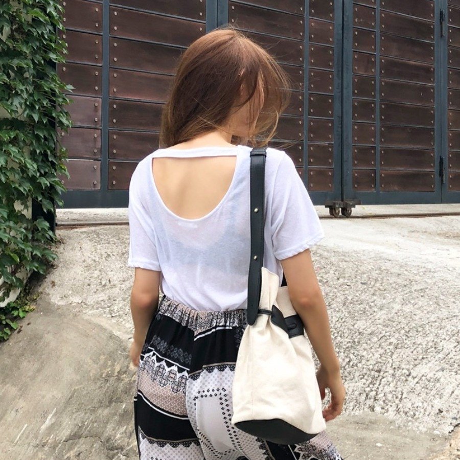 withipun_Jp's tweet photo. バックカットアウト半袖Tシャツ🌟
https://t.co/HcphWhExUU

#レディースファッション #プチプラ #今日の服 #デイリースタイル https://t.co/NjCyb9EiDb